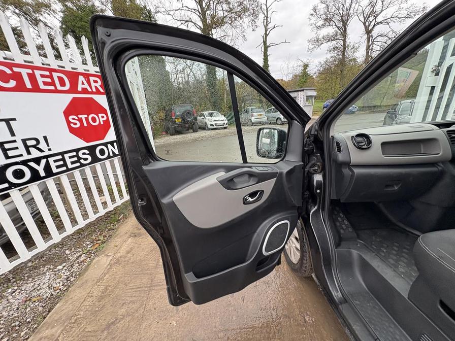 Used Renault Trafic 2015 for sale - 76515201: Photo 19