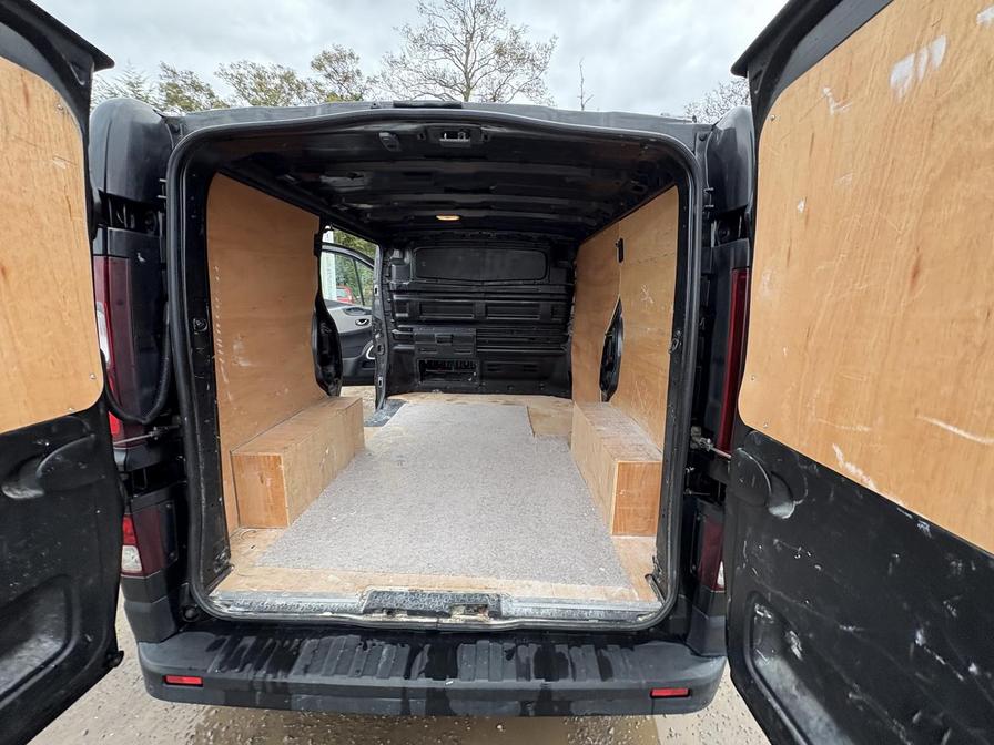 Used Renault Trafic 2015 for sale - 76515201: Photo 8