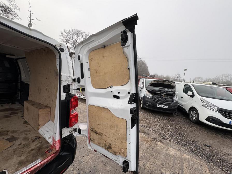 Used Vauxhall Vivaro for sale - 77239720: Photo 11