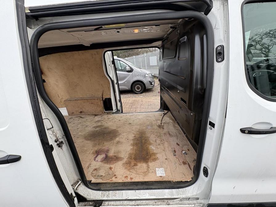 Used Vauxhall Vivaro for sale - 77239720: Photo 21