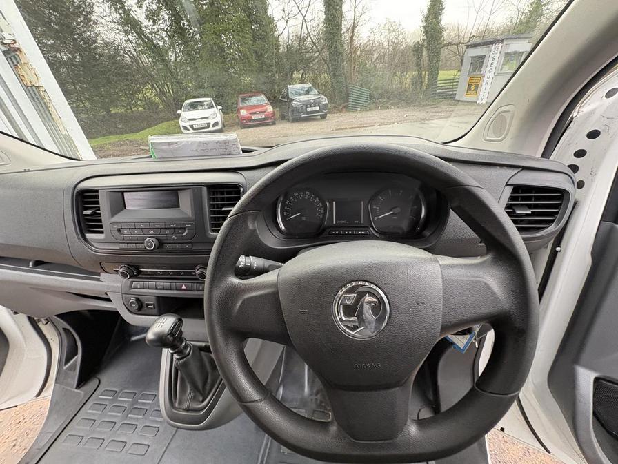 Used Vauxhall Vivaro for sale - 77239720: Photo 22