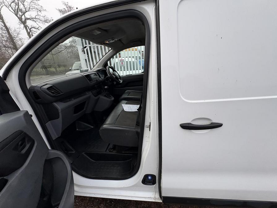 Used Vauxhall Vivaro for sale - 77239720: Photo 7