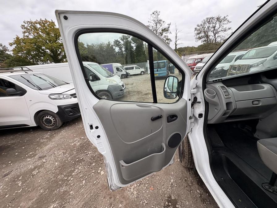 Used Vauxhall Vivaro 2012 for sale - 76310048: Photo 12