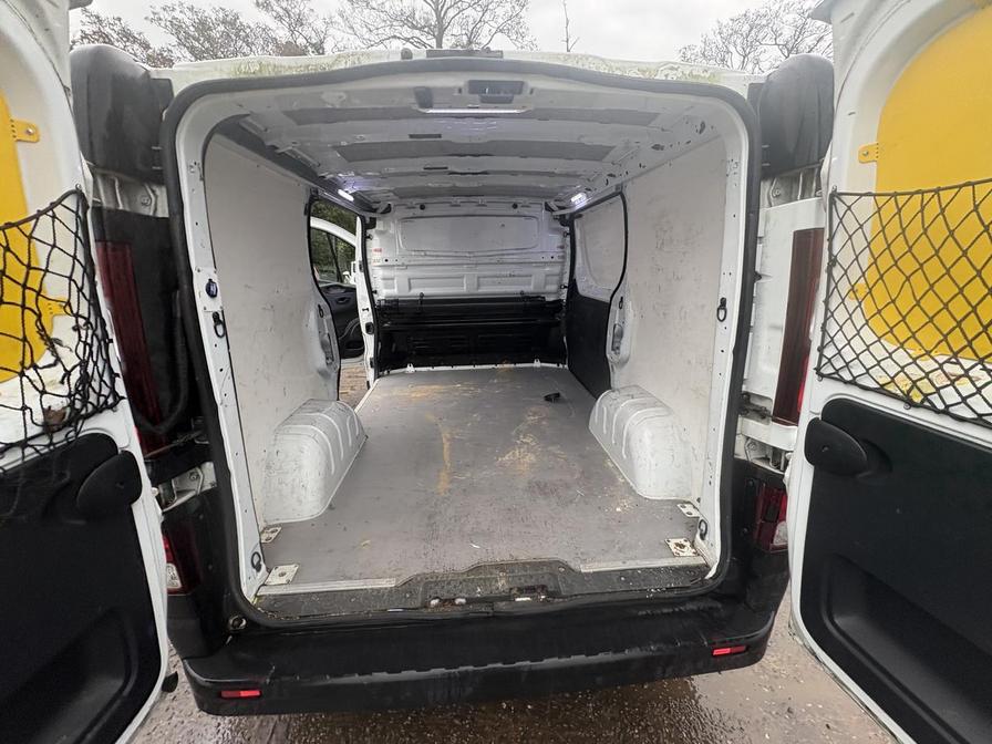 Used Vauxhall Vivaro 2017 for sale - 77739364: Photo 13