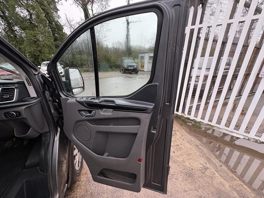 Used Ford Transit Custom 2019 for sale - 77000044: Photo 15