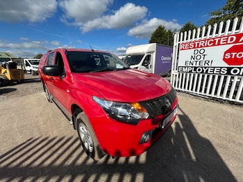 Mitsubishi - L200