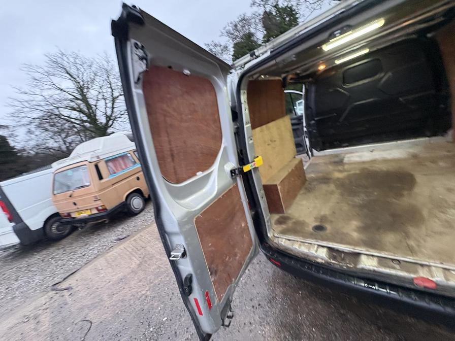 Used Ford Transit Custom 2020 for sale - 77560909: Photo 11