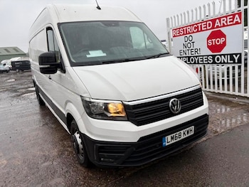 Used Volkswagen Crafter 2018 for sale - 77661030: Photo