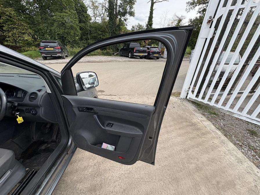 Used Volkswagen Caddy 2014 for sale - 76125326: Photo 18