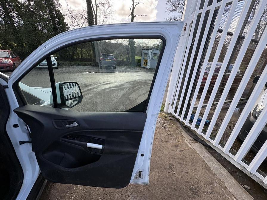 Used Ford Transit Connect 2015 for sale - 77856144: Photo 11