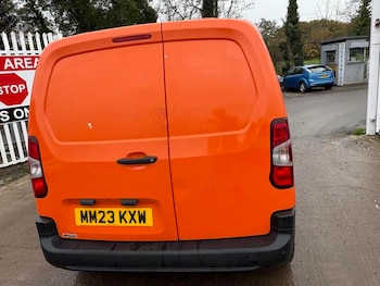 Used Citroen Berlingo 2023 for sale - 76523742: Photo