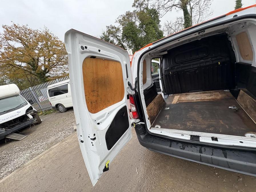 Used Citroen Berlingo 2023 for sale - 76523742: Photo 8