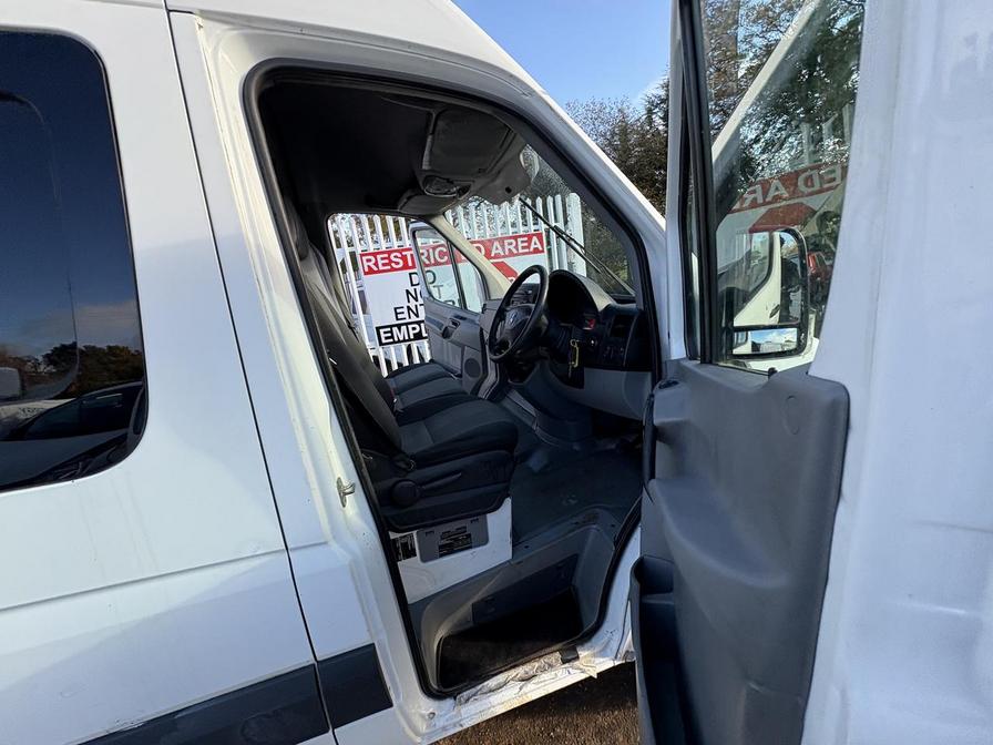 Used Volkswagen Crafter 2012 for sale - 76523743: Photo 2