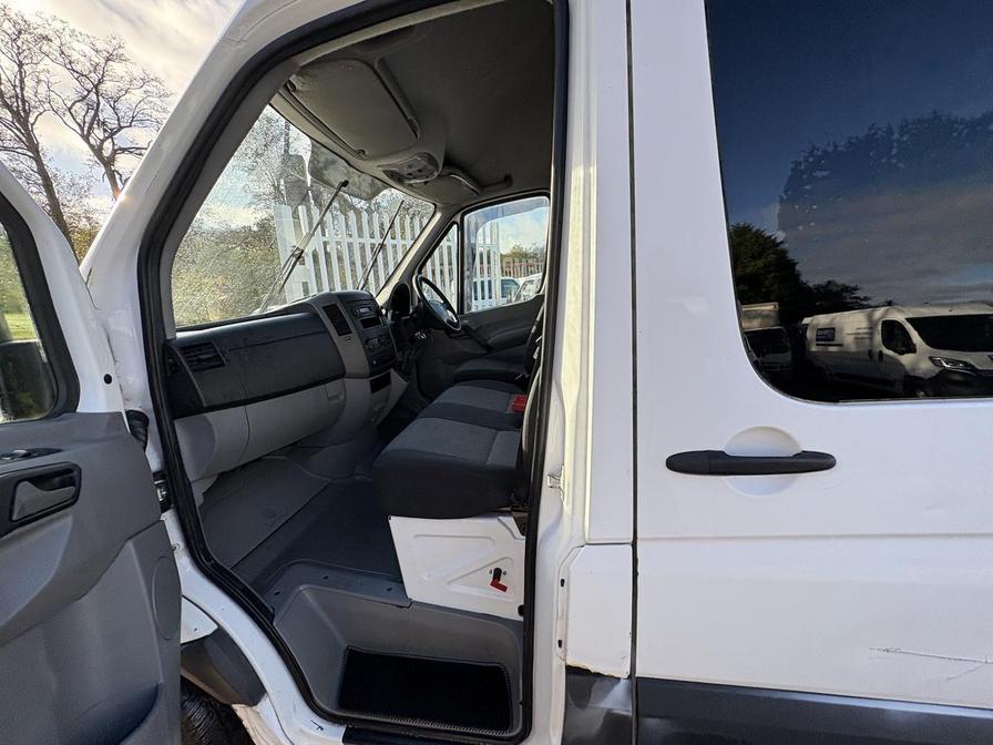 Used Volkswagen Crafter 2012 for sale - 76523743: Photo 8