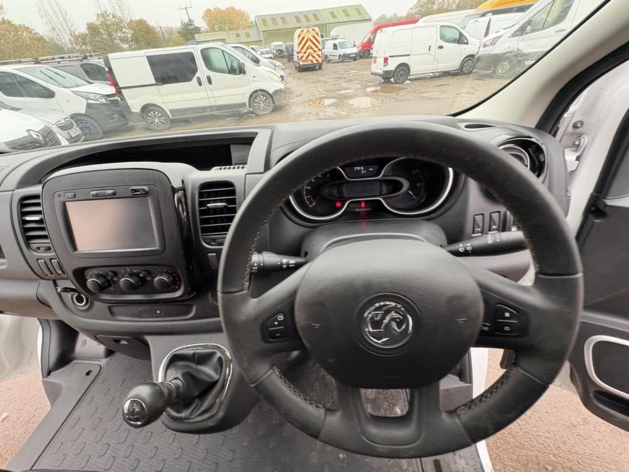 Used Vauxhall Vivaro 2018 for sale - 76523733: Photo 10
