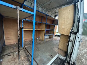 Used Volkswagen Crafter 2013 for sale - 75710500: Photo