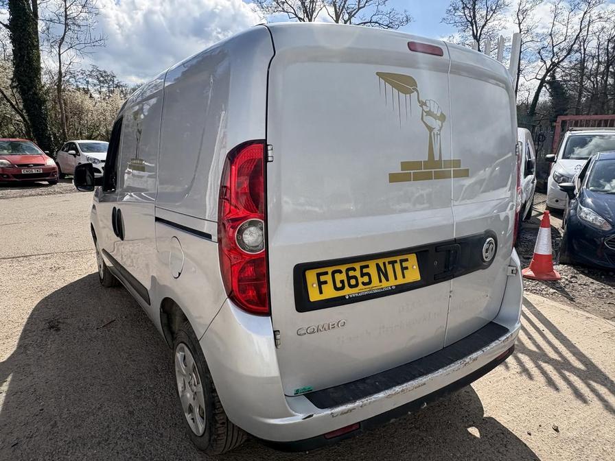 Used Vauxhall Combo 2015 for sale - 78137231: Photo 10