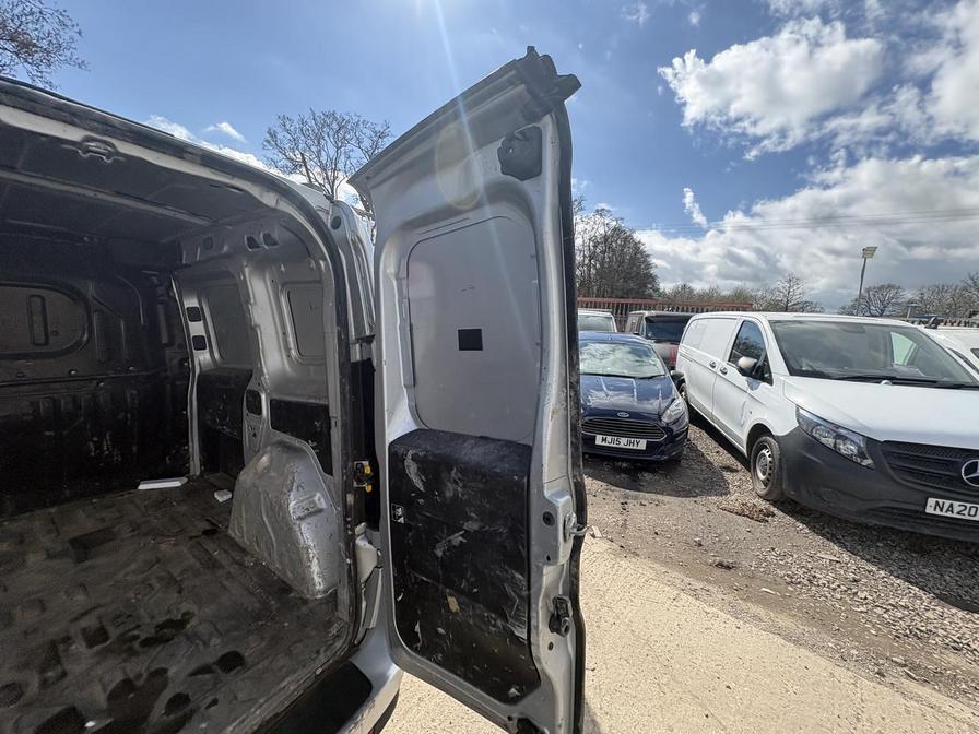 Used Vauxhall Combo 2015 for sale - 78137231: Photo 15