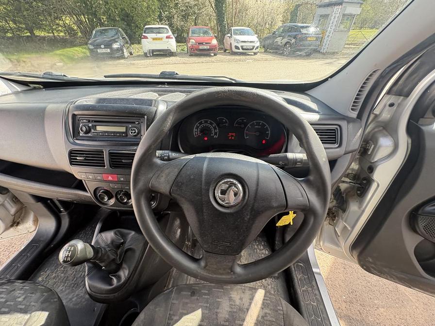 Used Vauxhall Combo 2015 for sale - 78137231: Photo 18