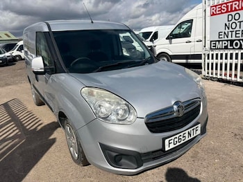 Used Vauxhall Combo 2015 for sale - 78137231: Photo