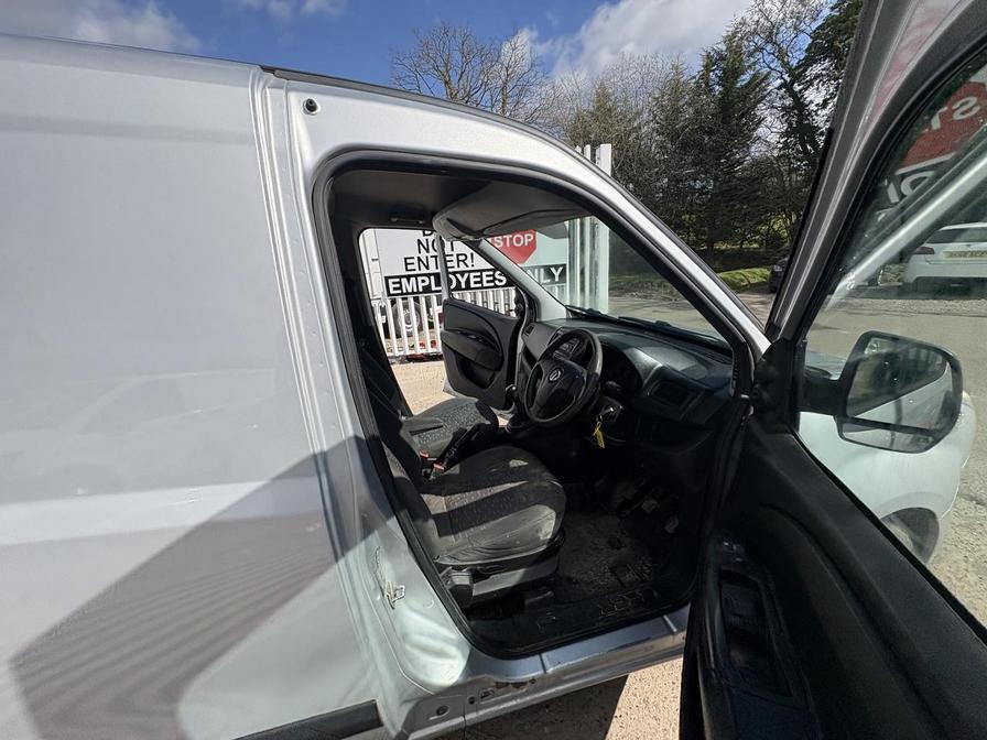 Used Vauxhall Combo 2015 for sale - 78137231: Photo 20