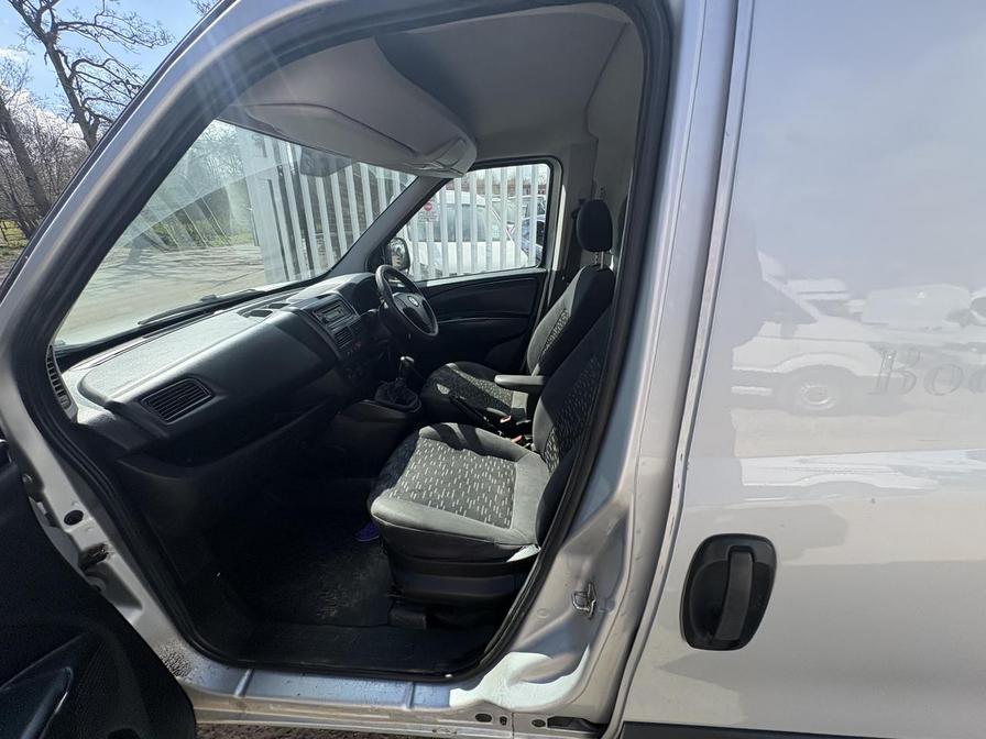 Used Vauxhall Combo 2015 for sale - 78137231: Photo 7