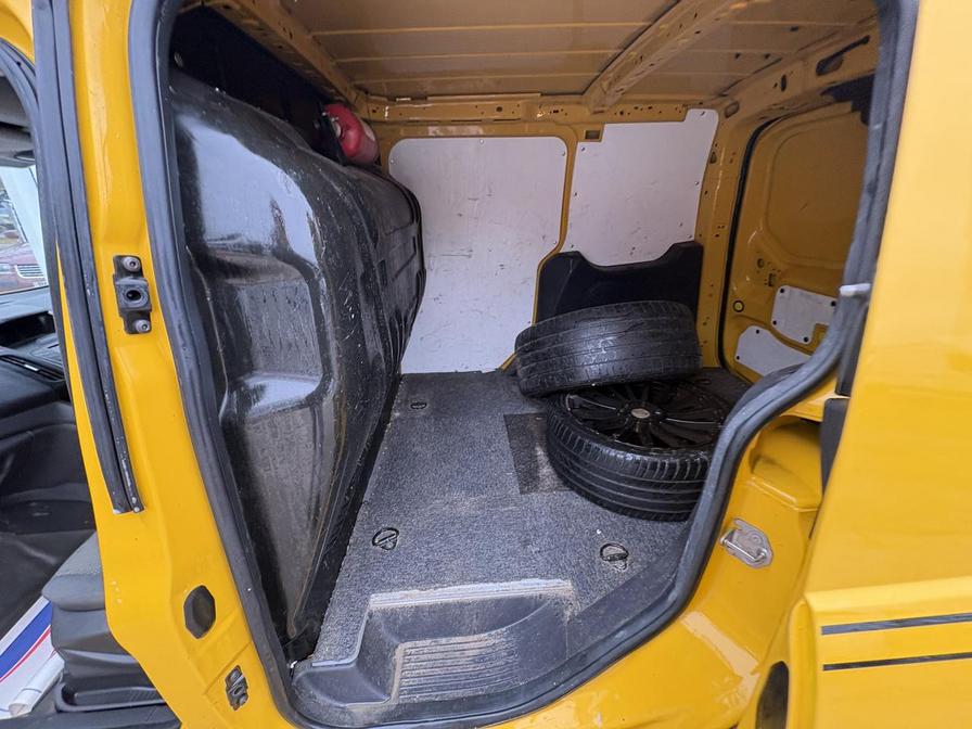 Used Ford Transit Connect 2016 for sale - 77800143: Photo 11
