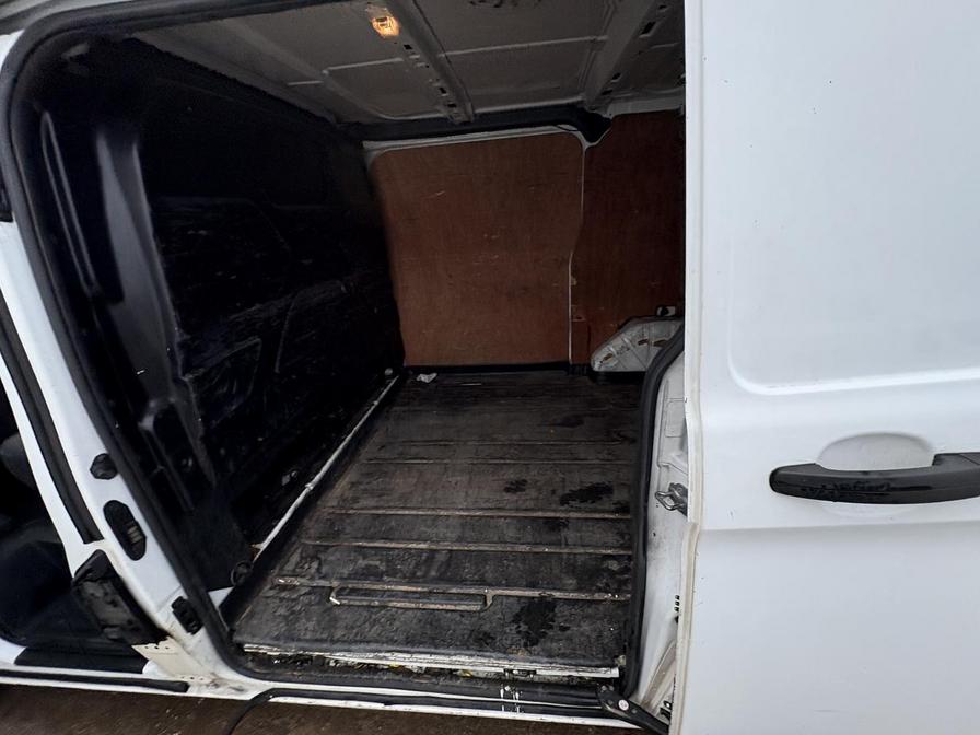 Used Ford Transit Custom 2019 for sale - 76339079: Photo 2