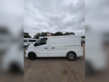 Used Vauxhall Vivaro 2017 for sale - 79286992: Photo