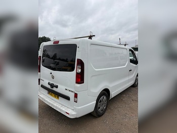 Used Vauxhall Vivaro 2017 for sale - 79286992: Photo