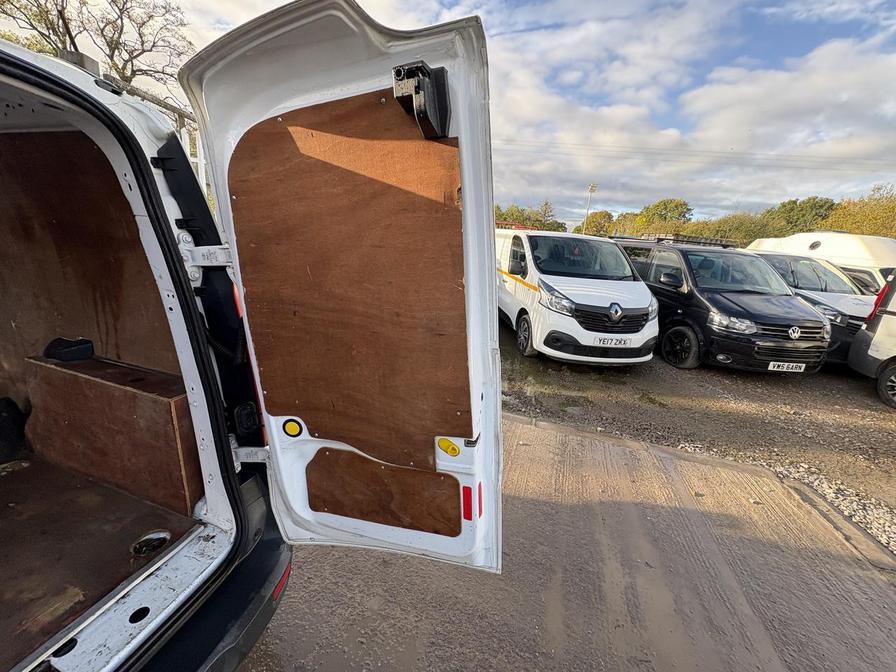 Used Ford Transit Connect 2015 for sale - 76339077: Photo 16