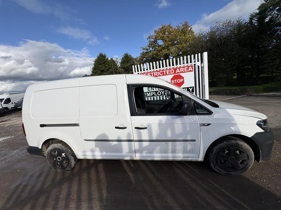 Used Volkswagen Caddy Maxi 2017 for sale - 76362065: Photo 12