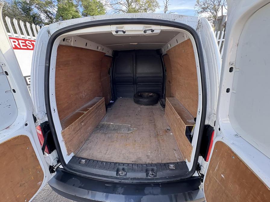 Used Volkswagen Caddy Maxi 2017 for sale - 76362065: Photo 8