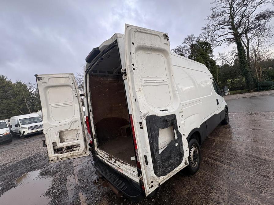 Used Iveco Daily 2015 for sale - 77308067: Photo 11