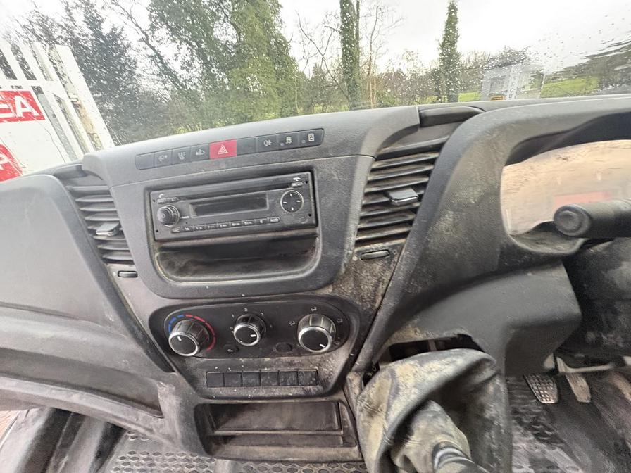 Used Iveco Daily 2015 for sale - 77308067: Photo 9