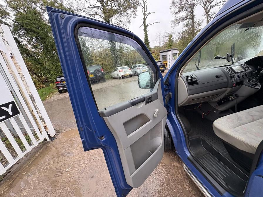 Used Volkswagen Transporter 2007 for sale - 76420776: Photo 18