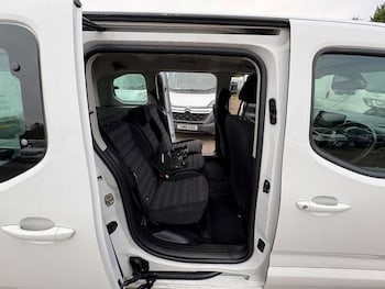 Used Vauxhall Combo Life 2018 for sale - 76229654: Photo
