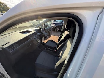 Used Volkswagen Caddy 2020 for sale - 76125324: Photo 2