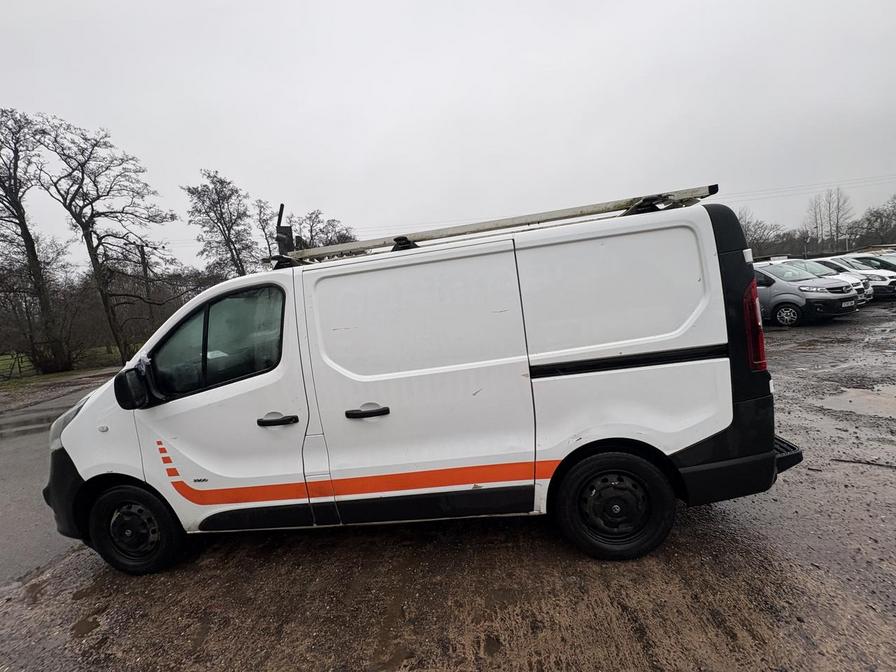 Used Vauxhall Vivaro 2016 for sale - 77485434: Photo 10