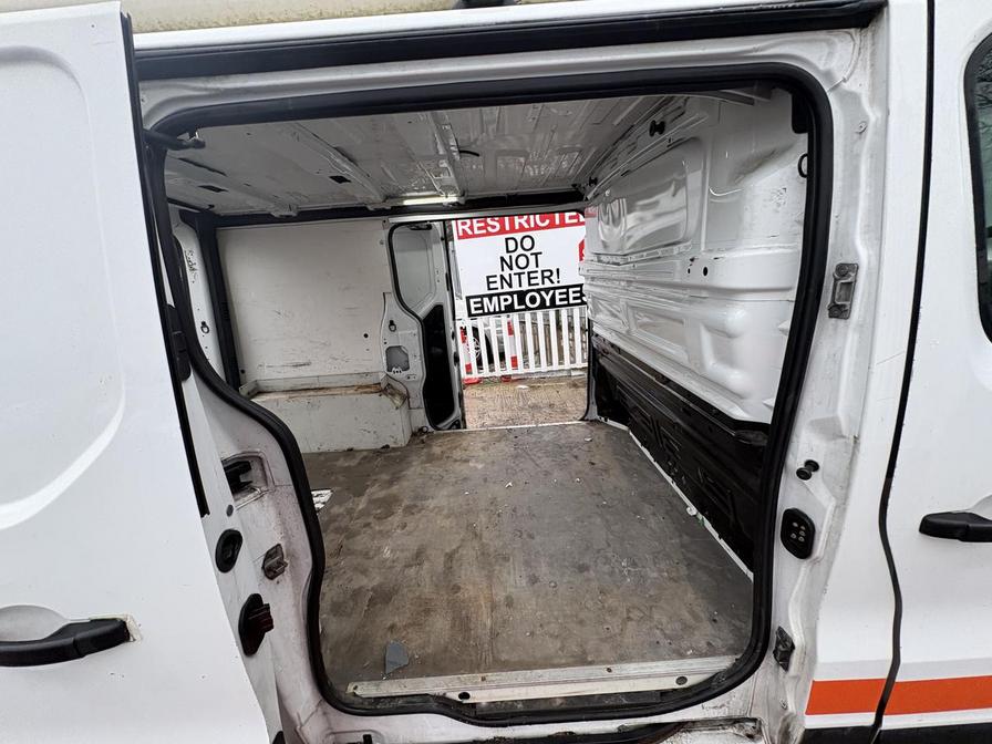 Used Vauxhall Vivaro 2016 for sale - 77485434: Photo 13