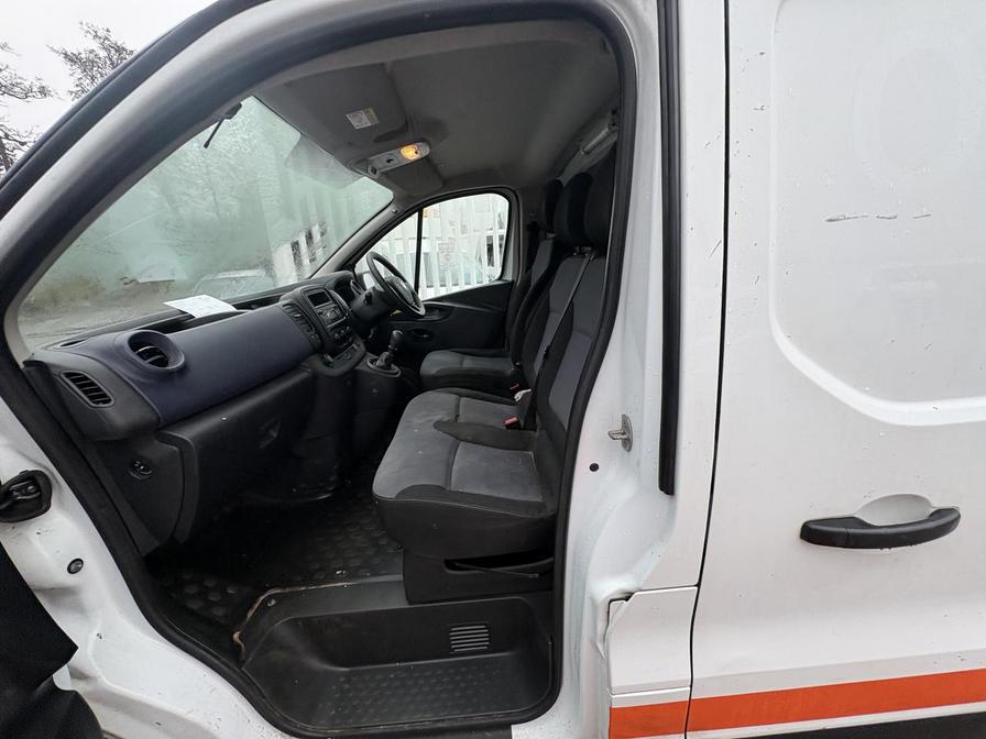 Used Vauxhall Vivaro 2016 for sale - 77485434: Photo 8