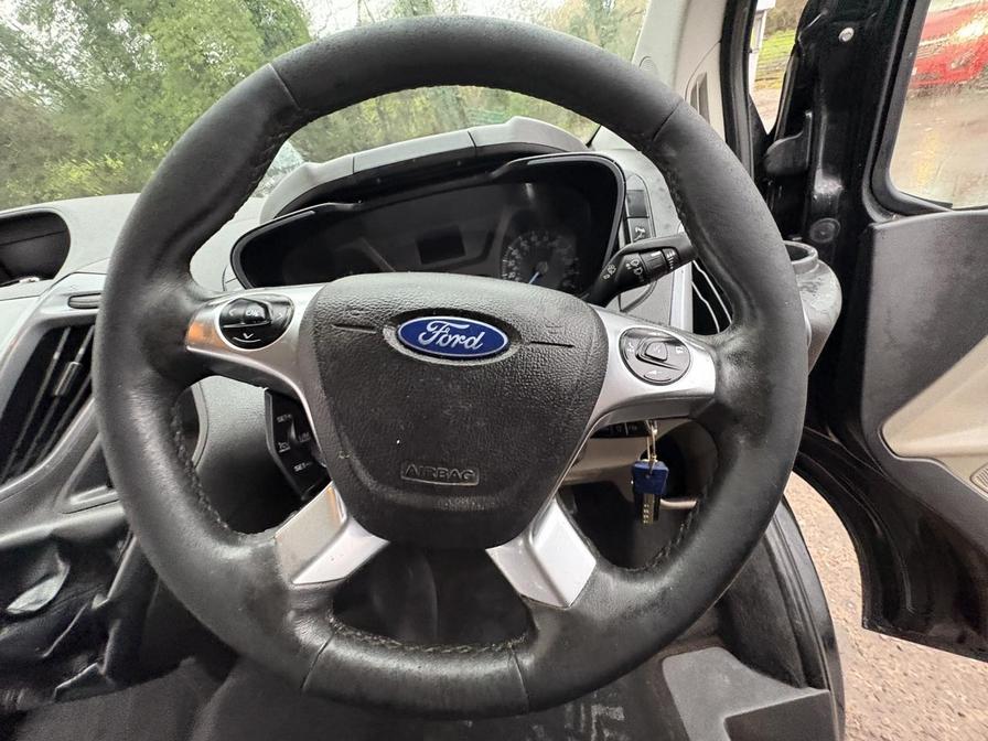 Used Ford Transit Custom 2017 for sale - 76788587: Photo 8
