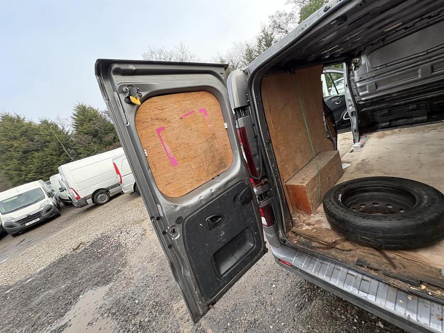 Used Vauxhall Vivaro for sale - 77239726: Photo 19
