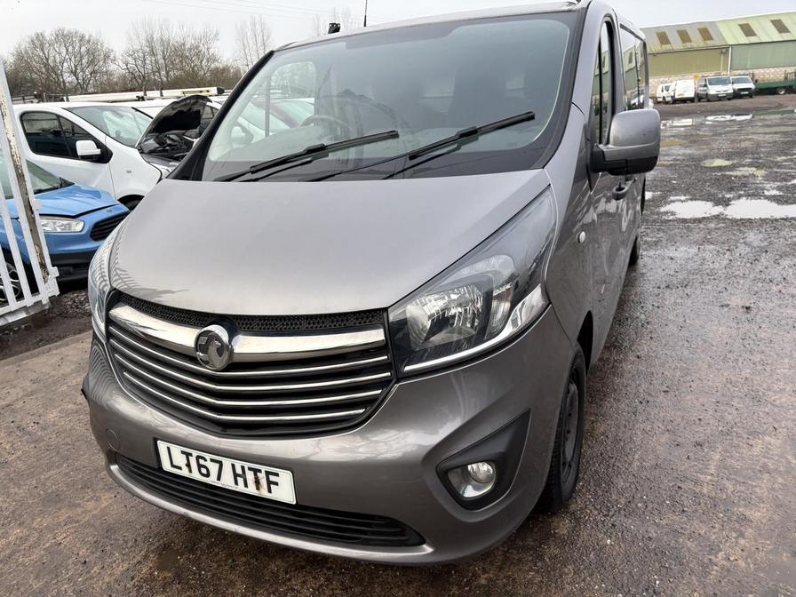 Used Vauxhall Vivaro for sale - 77239726: Photo 4