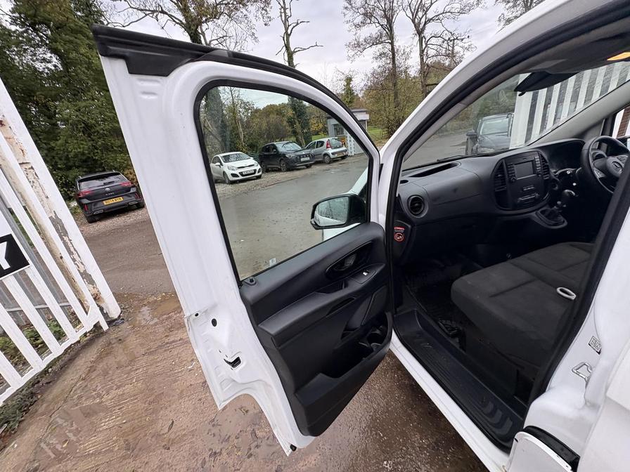 Used Mercedes-Benz Vito 2018 for sale - 76487783: Photo 11