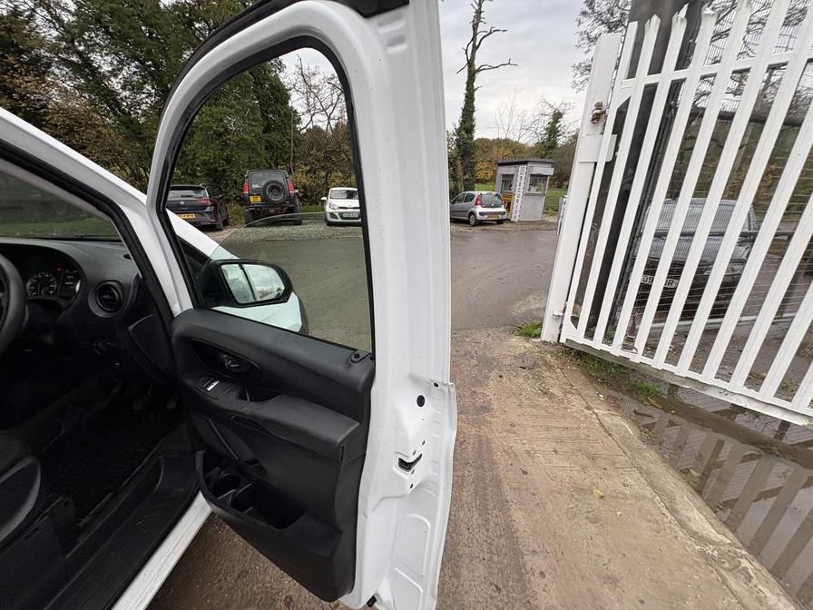 Used Mercedes-Benz Vito 2018 for sale - 76487783: Photo 13