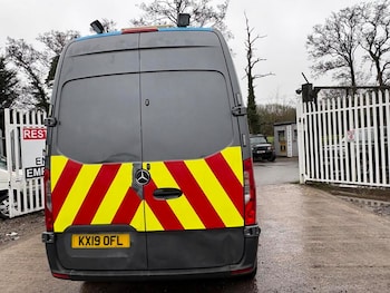 Used Mercedes-Benz Sprinter 2019 for sale - 77000047: Photo