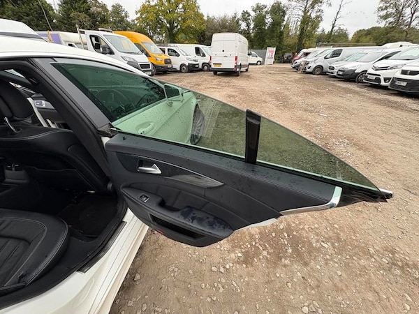 Used Mercedes-Benz CLS 2014 for sale - 76285828: Photo 21