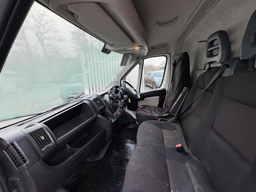 Used Citroen Relay 2015 for sale - 77060939: Photo 2