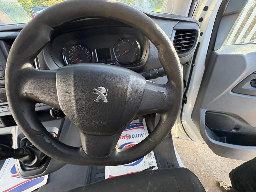 Used Peugeot Expert 2017 for sale - 76401034: Photo 10